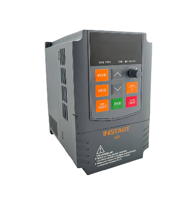 Преобразователь частоты 0.75 кВт, 2.1А, трехфазный, 380В±15%, 50Гц/60Гц, IP20, с панелью управления
