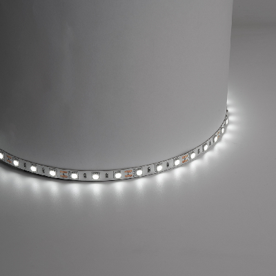 Лента светодиодная LEDх60/м 5м 14.4w/m 12в IP65 тепло-белый/на белом основании